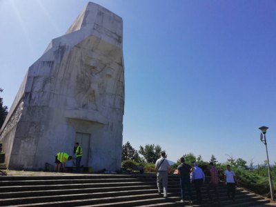 Бања Лука: Бањ брдо - почела дјелимична обнова споменика