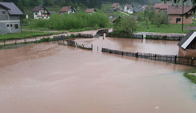 Поплава у Јахоринском потоку