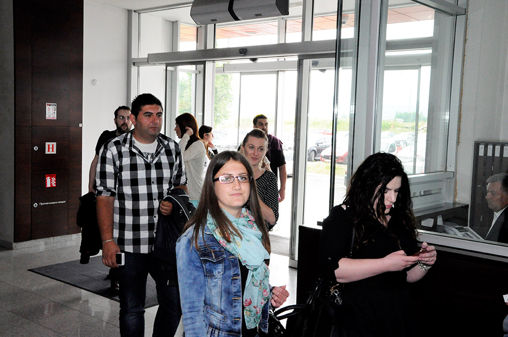 Студенти журналистике са Универзитета из Пала у обиласку РТВ дома РТРС у Бањалуци