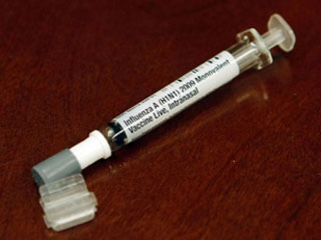 Вакцина против Х1Н1 - Фото: ФОНЕТ