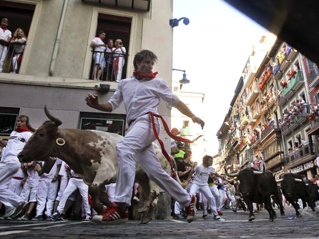 Памплона: Трка са биковима - Фото: Beta/AP