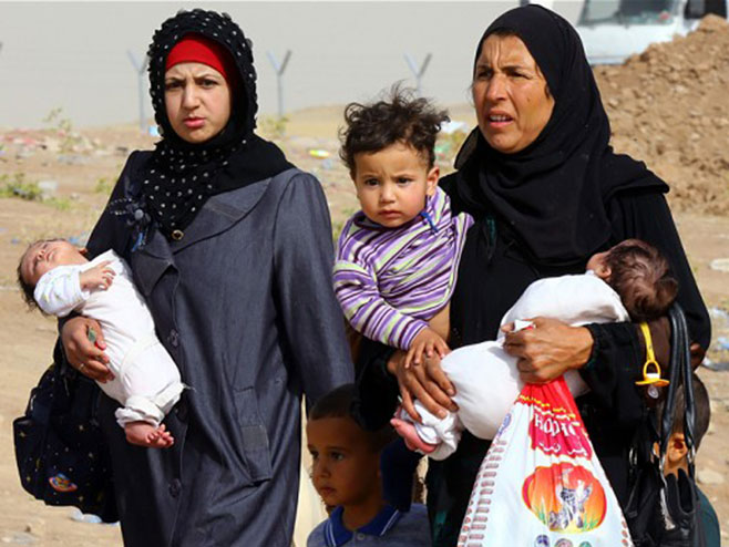 Ирак: Избјеглице из Мосула - Фото: AP