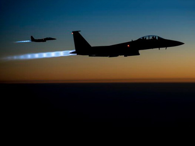 Америчке летjелице на путу ка Исламској држави у Сирији - Фото: АП