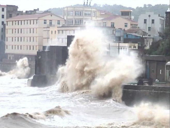 Кина на удару тајфуна (архив) - Фото: Screenshot