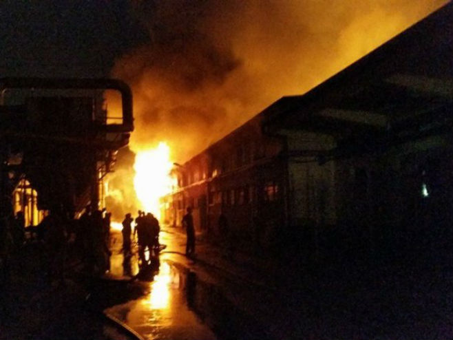 Пожар у фабрици "Криваја" (фото: Завидовићи портал) - 