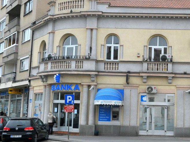 Зграда "Бобар" банке у Бијељини - Фото: РТРС