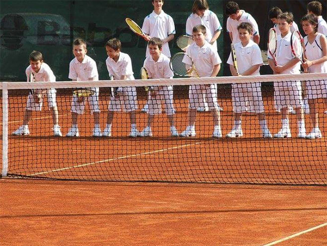 Школа тениса - Фото: РТРС