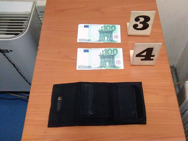 Бијељина: Фалсификоване новчанице евра - Фото: СРНА
