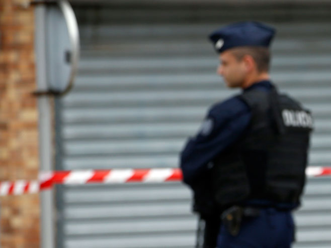 Француска полиција (Фото: epa/Ian Langsdon) - 