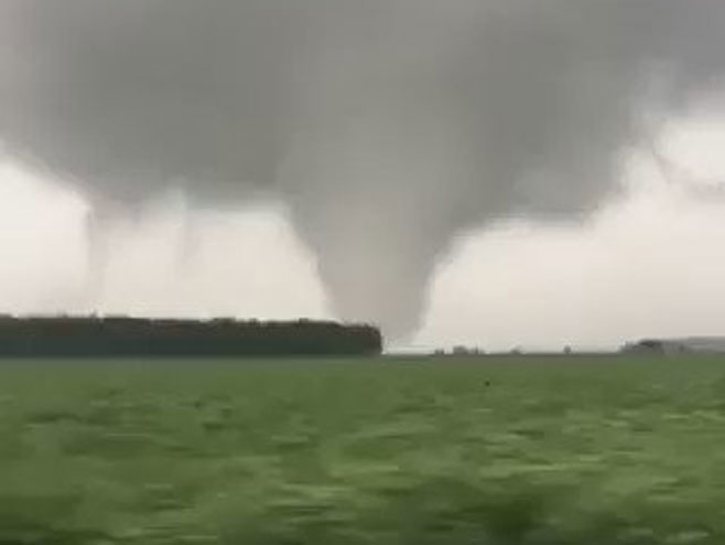 Торнадо у Индијани - Фото: Screenshot/YouTube