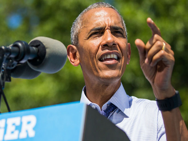 Барак Обама (фото: hillaryclinton.com) - 