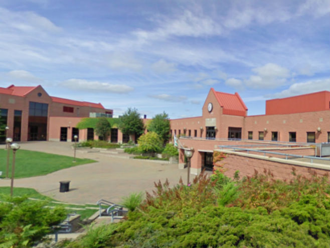 Евакуисане школе у Канади (фото: Google) - 