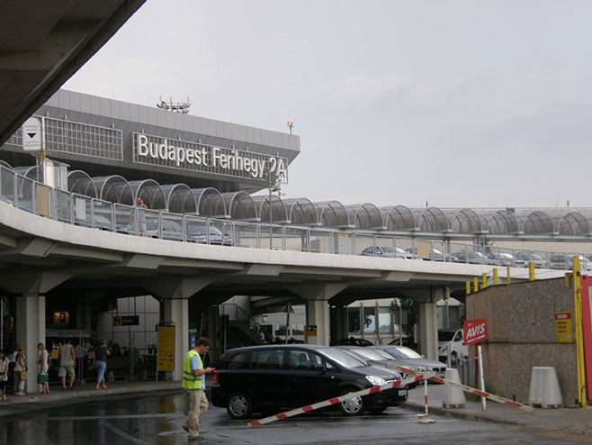Аеродром у Будимпешти (фото:putoholicari.com)


/ - 