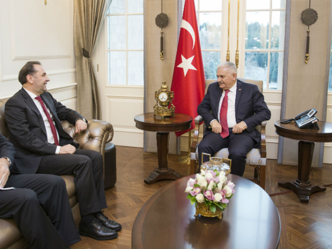 Расим Љајић и турски премијер Бинали Јилдирим - Фото: СРНА