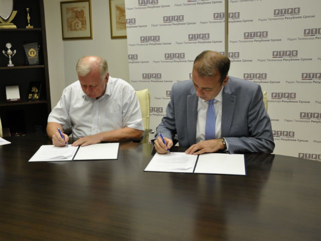 Милиновић и Суљкановић потписали уговор о медијском покровитељству - Фото: РТРС