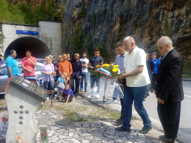 Обиљежено 25 година од страдања Срба у тунелу код Вишеграда - Фото: СРНА