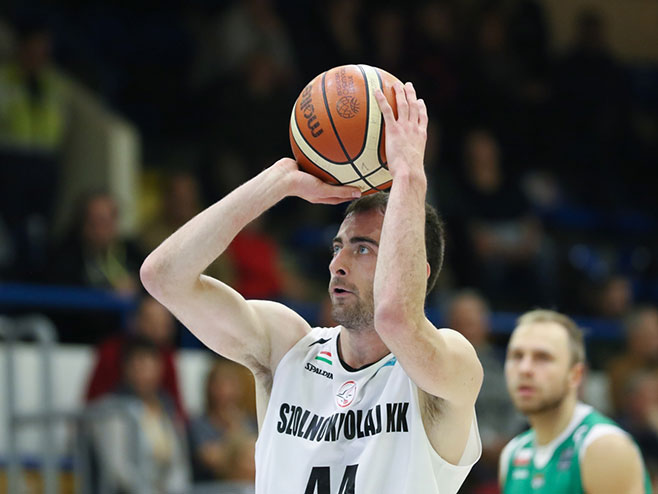 Никола Павлићевић (Фото: www.fiba.basketball) - 