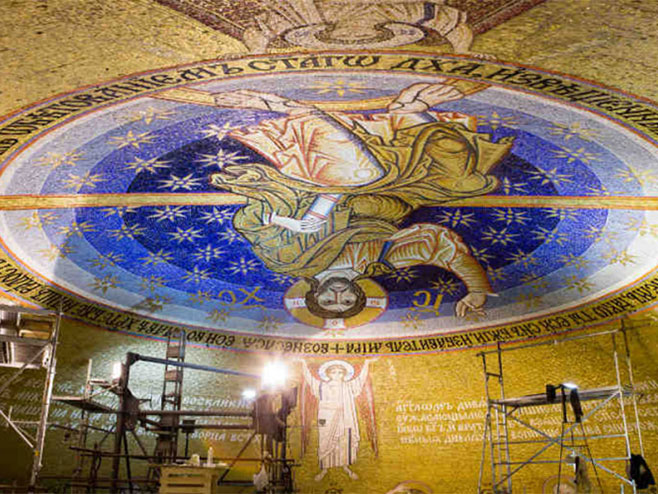 Мозаик на куполи Храма Светог Саве (фото:Danas.rs) - 