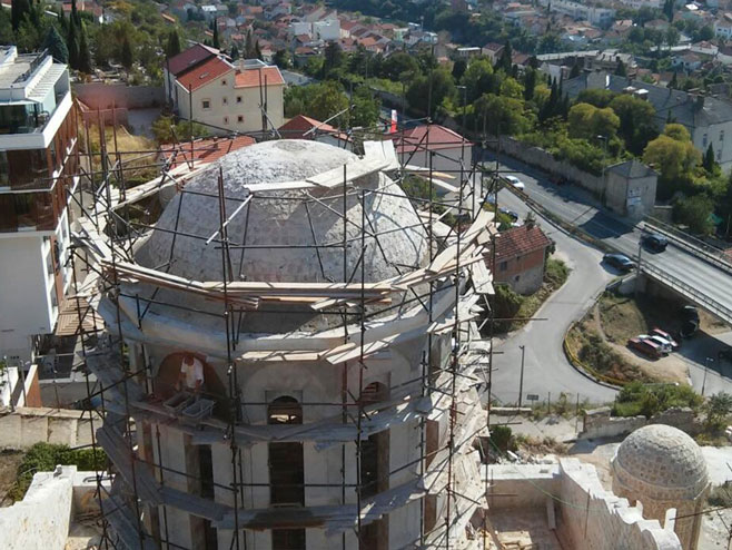 Покривена Саборна црква у Мостару  (Фото:argumenti.rs) - 