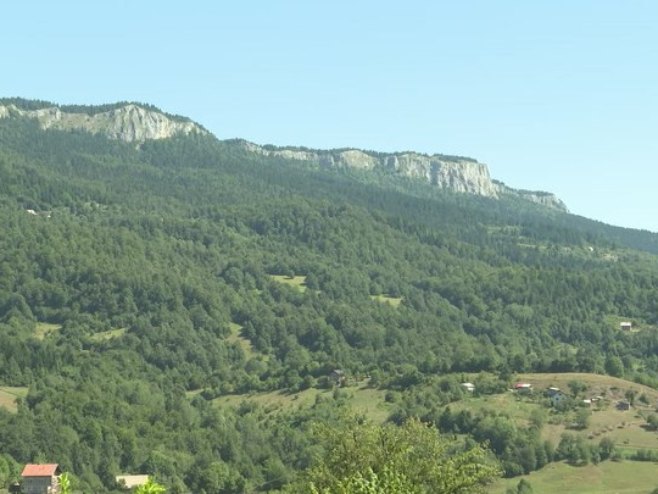 Позив за статисте у филму "Линија", завршне сцене снимају се на Романији Позив за статисте у филму "Линија", завршне сцене снимају се на Романији