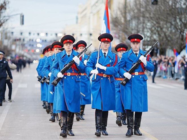Припреме за почетак свечаног дефилеа поводом Дана Републике Српске Припреме за почетак свечаног дефилеа поводом Дана Републике Српске - Фото: РТРС
