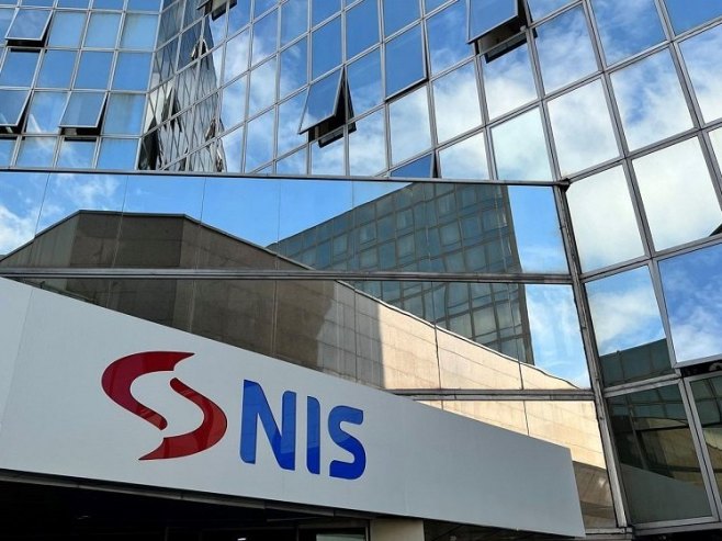 Све пословне банке обуставиће промет са НИС-ом ако не добије лиценцу Све пословне банке обуставиће промет са НИС-ом ако не добије лиценцу