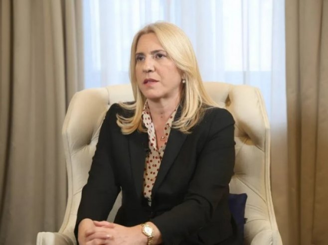 Жељка Цвијановић (фото: instagram.com/zeljka.cvijanovic) Жељка Цвијановић (фото: instagram.com/zeljka.cvijanovic) -