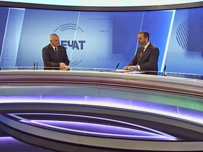 Вишковић: Британци имају само један циљ, а то су њихови лични интереси (ВИДЕО) Вишковић: Британци имају само један циљ, а то су њихови лични интереси (ВИДЕО)