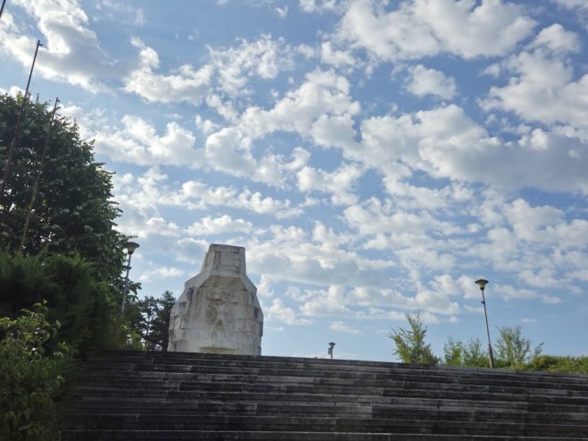 Данас промјенљиво облачно уз сунчане периоде Данас промјенљиво облачно уз сунчане периоде