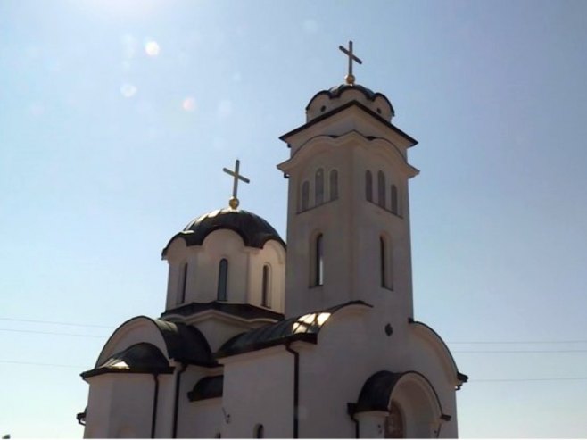 Манастир на Равној Романији симбол слоге и јединства: Одржана манифестација "Теби, горо Романијо" (ВИДЕО) Манастир на Равној Романији симбол слоге и јединства: Одржана манифестација "Теби, горо Романијо" (ВИДЕО)