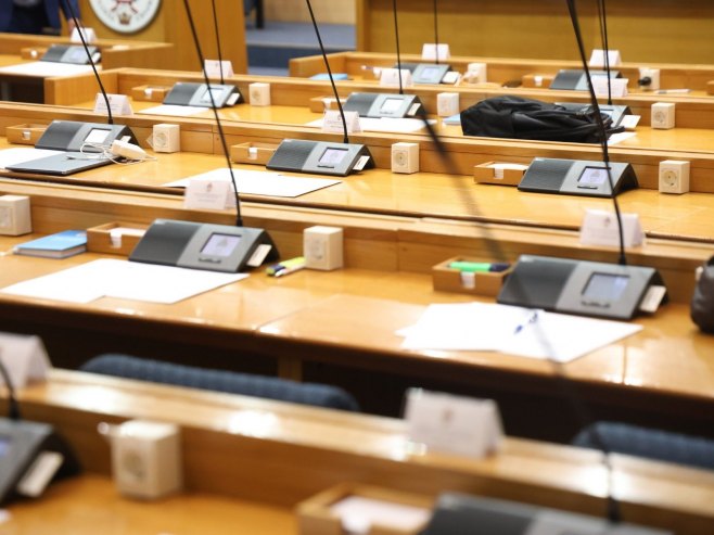 НСРС НСРС - Фото: ZIPAPHOTO/Borislav Zdrinja