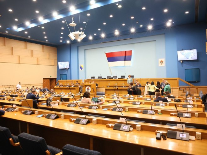 НСРС НСРС - Фото: ZIPAPHOTO/Borislav Zdrinja