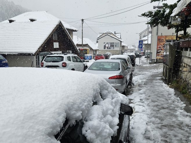 РХМЗ: Црвени метео аларм у Београду, Шумадији, Поморављу, западној и источној Србији РХМЗ: Црвени метео аларм у Београду, Шумадији, Поморављу, западној и источној Србији