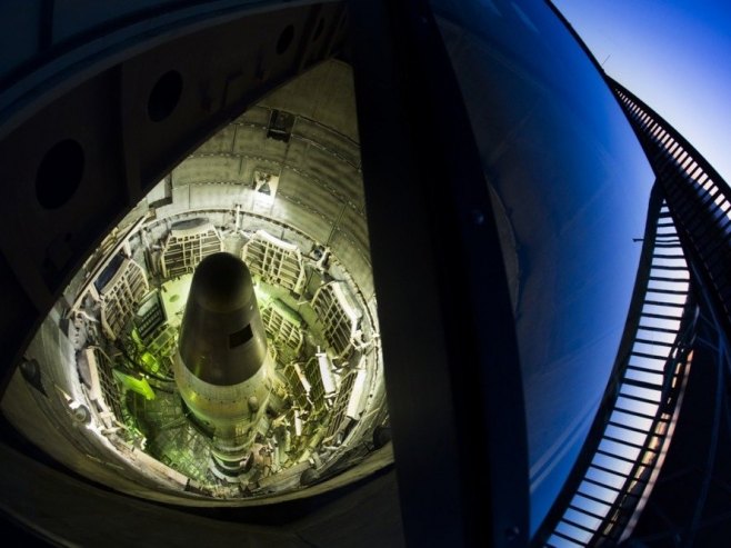 Нуклеарна ракета (фото: EPA/JIM LO SCALZO - илустрација) Нуклеарна ракета (фото: EPA/JIM LO SCALZO - илустрација) -