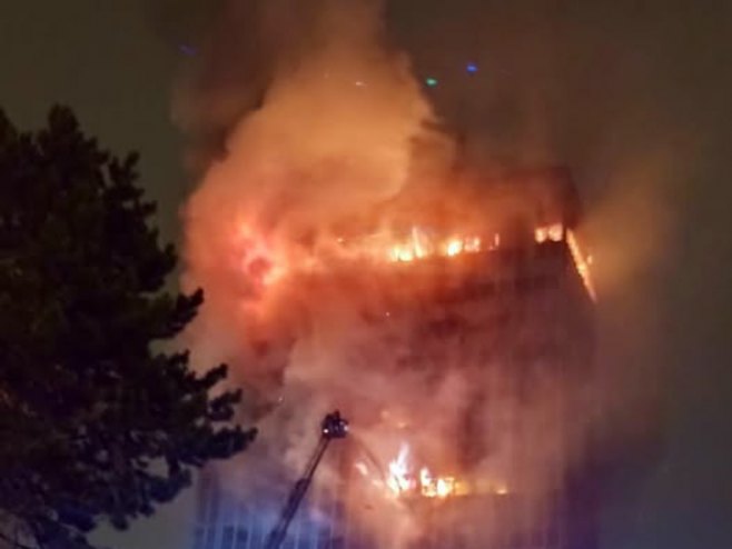 Пожар у Загребу (фото: facebook.com/vatrogascizagreb) Пожар у Загребу (фото: facebook.com/vatrogascizagreb) -