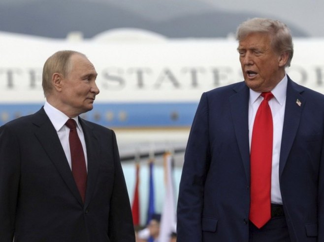 Путин - Трамп (Фото: EPA/GAVRIIL GRIGOROV/SPUTNIK/KREMLIN POOL / POOL MANDATORY CREDIT, илустрација) Путин - Трамп (Фото: EPA/GAVRIIL GRIGOROV/SPUTNIK/KREMLIN POOL / POOL MANDATORY CREDIT, илустрација) -