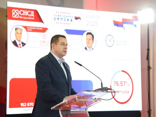 Радован Ковачевић Радован Ковачевић - Фото: ZIPAPHOTO/Borislav Zdrinja