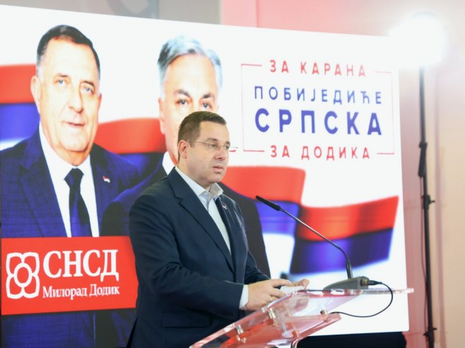 Радован Ковачевић Радован Ковачевић - Фото: ZIPAPHOTO/Borislav Zdrinja