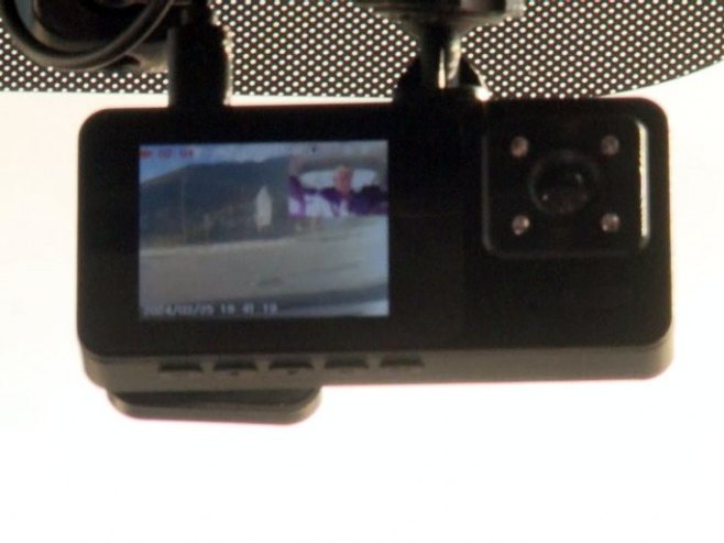 Снимак камере из аутомобила Снимак камере из аутомобила - Фото: РТРС