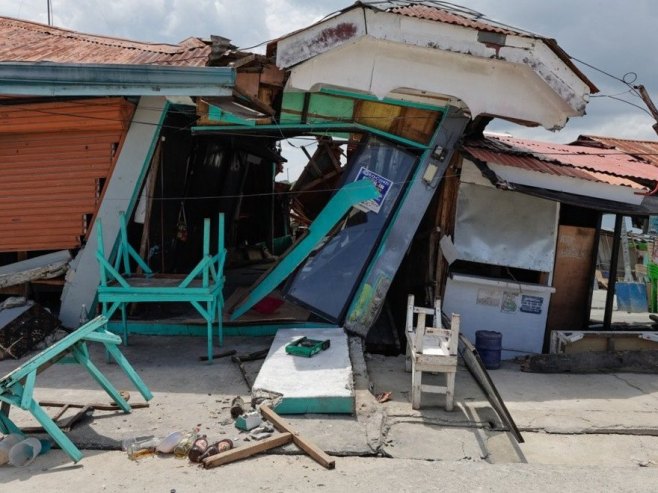 Земљотрес на Филипинима (Фото: EPA/ROLEX DELA PENA, илустрација) Земљотрес на Филипинима (Фото: EPA/ROLEX DELA PENA, илустрација) -