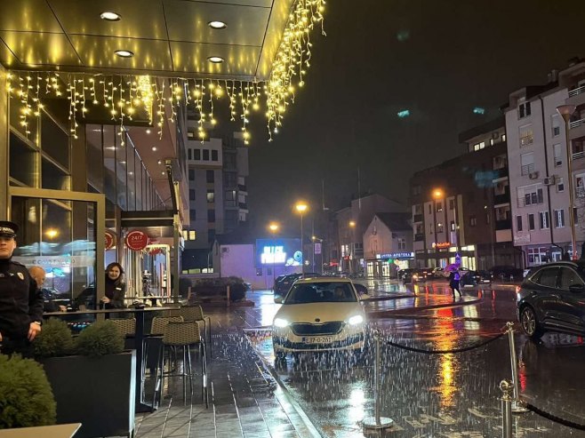 Полиција на лицу мјеста Полиција на лицу мјеста - Фото: РТРС