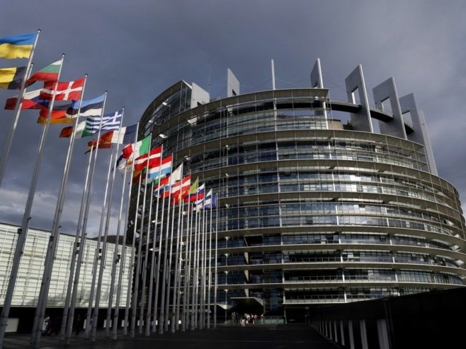 Европски парламент (фото: EPA/GUILLAUME HORCAJUELO) Европски парламент (фото: EPA/GUILLAUME HORCAJUELO) -