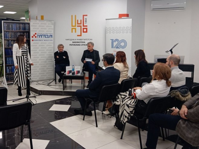 У Бањалуци одржана промоција књиге "И послије Тита Тито" У Бањалуци одржана промоција књиге "И послије Тита Тито"