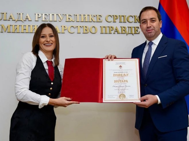 Додјела повеље Милани Гвозден (Фото: instagram.com/goranselaksps/) Додјела повеље Милани Гвозден (Фото: instagram.com/goranselaksps/) -