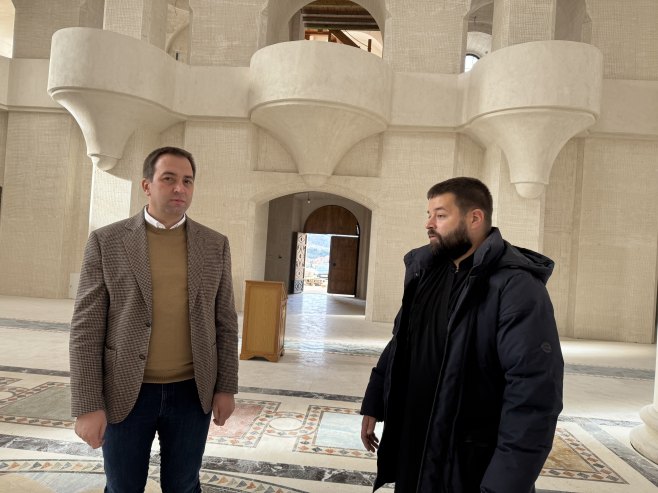 Горан Селак посјетио Саборну цркву Свете Тројице у Мостару Горан Селак посјетио Саборну цркву Свете Тројице у Мостару - Фото: СРНА