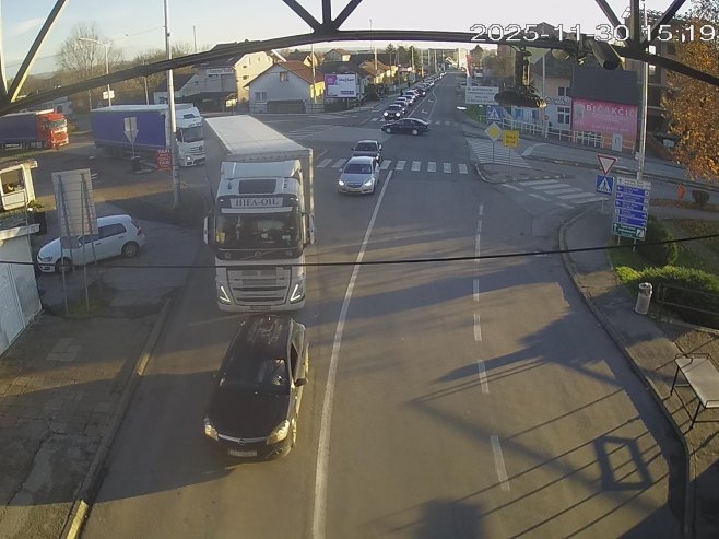 Гранични прелаз Брод (фото: ams-rs.com) Гранични прелаз Брод (фото: ams-rs.com) -