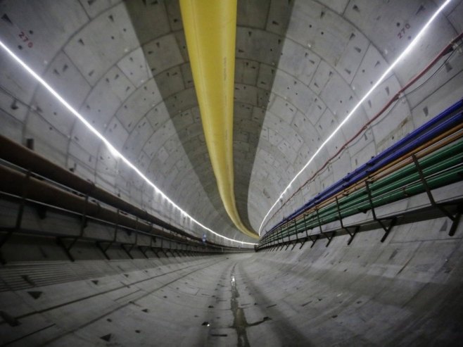 Подводни тунел, илустрација (Фото: EPA/CARLOS LEMOS) Подводни тунел, илустрација (Фото: EPA/CARLOS LEMOS) -