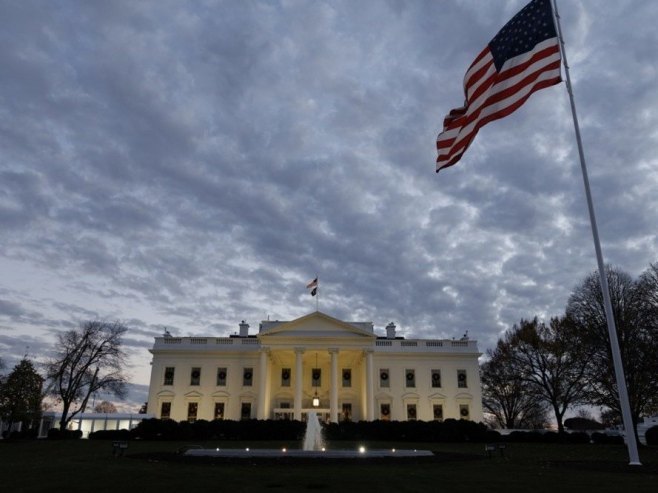 Бијела кућа (фото: EPA/WILL OLIVER) Бијела кућа (фото: EPA/WILL OLIVER) -