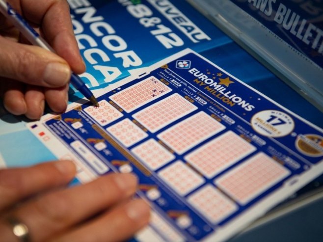 Лутрија (фото: EPA/CAROLINE BLUMBERG - илустрација) Лутрија (фото: EPA/CAROLINE BLUMBERG - илустрација) -