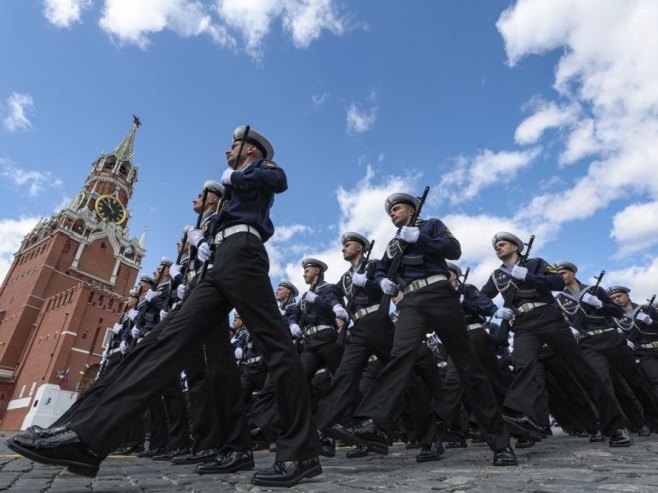 Припадници Војске Русије (фото: EPA/MAXIM SHIPENKOV) Припадници Војске Русије (фото: EPA/MAXIM SHIPENKOV) -
